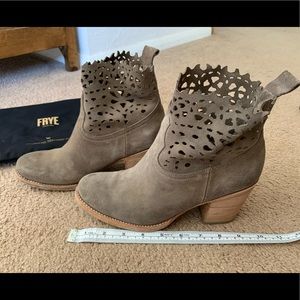 Frye Grey Suede Victoria size 8